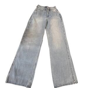 Hollister Ultra High Rise Baggy Jeans Women’s W24R Light Wash Wide Leg Denim